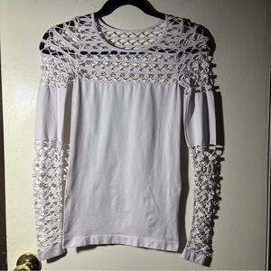 VENUS Fishnet Top Cutout Size XS Mesh Crochet Weave White Long Sleeve Womens